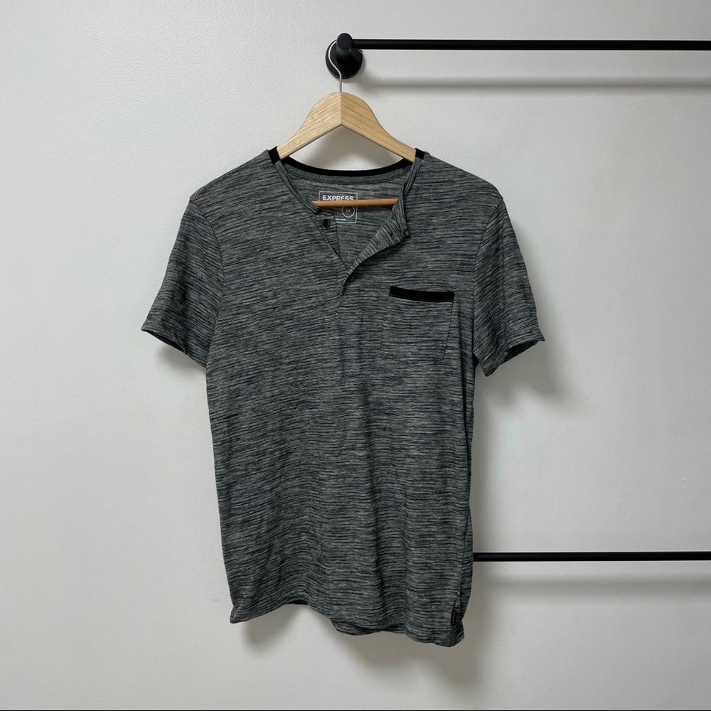 Express Men’s Short Sleeve Shirt